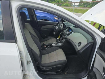 2013 Chevrolet Cruze LS 1SB – miniatura 17