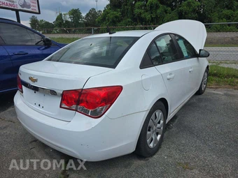 2013 Chevrolet Cruze LS 1SB – miniatura 3