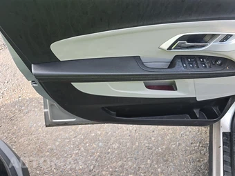 2013 Chevrolet Equinox LS 1LS - miniatura 9