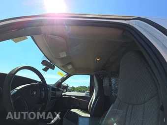 2013 Chevrolet Express 1500 Cargo Van 1WT 135.0" WB - miniatura 17