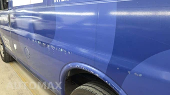 2013 Chevrolet Express 1500 Cargo Van 1WT 135.0" WB - miniatura 23