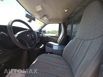 2013 Chevrolet Express 1500 Cargo Van 1WT 135.0" WB - miniatura 7