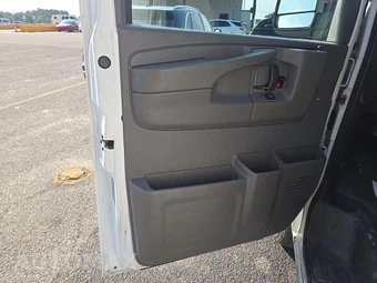2013 Chevrolet Express 1500 Cargo Van 1WT 135.0" WB - miniatura 9