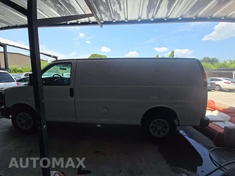 2013 Chevrolet Express 1500 Cargo Van 1WT 135.0" WB - miniatura 2