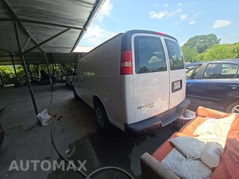 2013 Chevrolet Express 1500 Cargo Van 1WT 135.0" WB - miniatura 3