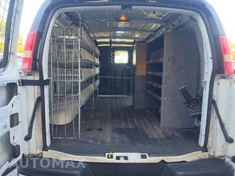 2013 Chevrolet Express 1500 Cargo Van 1WT 135.0" WB - miniatura 16