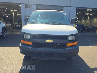 2013 Chevrolet Express 1500 Cargo Van 1WT 135.0" WB - miniatura 2