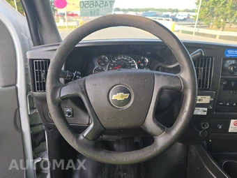2013 Chevrolet Express 1500 Cargo Van 1WT 135.0" WB – miniatura 10