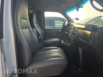 2013 Chevrolet Express 1500 Cargo Van 1WT 135.0" WB – miniatura 8
