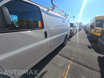 2013 Chevrolet Express 1500 Cargo Van 1WT 135.0" WB – miniatura 13