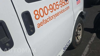 2013 Chevrolet Express 1500 Cargo Van 1WT 135.0" WB - miniatura 32