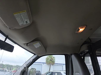 2013 Chevrolet Express 1500 Cargo Van 1WT 135.0" WB - miniatura 4