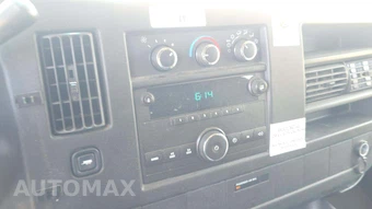 2013 Chevrolet Express 1500 Cargo Van 1WT 135.0" WB - miniatura 26