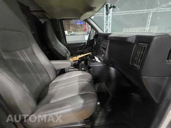 2013 Chevrolet Express 1500 Cargo Van 1WT 135.0" WB - miniatura 15