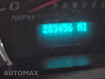 2013 Chevrolet Express 1500 Cargo Van 1WT 135.0" WB - miniatura 31