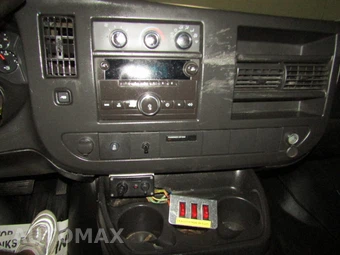 2013 Chevrolet Express 1500 Cargo Van 1WT 135.0" WB – miniatura 14