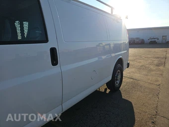 2013 Chevrolet Express 2500 Cargo Van 1WT 135.0" WB - miniatura 13