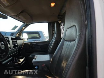 2013 Chevrolet Express 2500 Cargo Van 1WT 135.0" WB - miniatura 7