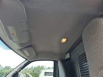 2013 Chevrolet Express 2500 Cargo Van 1WT 135.0" WB - miniatura 16