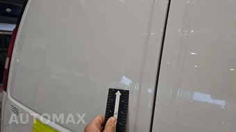 2013 Chevrolet Express 2500 Cargo Van 1WT 135.0" WB - miniatura 26