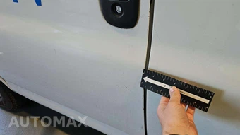 2013 Chevrolet Express 2500 Cargo Van 1WT 135.0" WB - miniatura 38