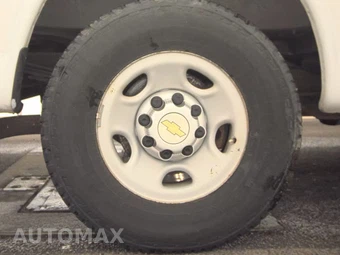 2013 Chevrolet Express 2500 Cargo Van 1WT 135.0" WB - miniatura 11