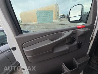 2013 Chevrolet Express 2500 Cargo Van 1WT 135.0" WB - miniatura 15