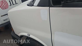 2013 Chevrolet Express 2500 Cargo Van 1WT 135.0" WB - miniatura 26