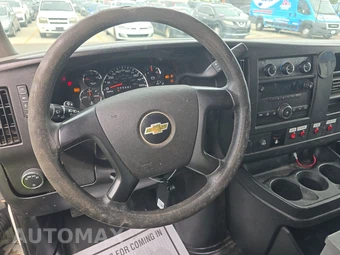2013 Chevrolet Express 2500 Cargo Van 1WT 135.0" WB – miniatura 10