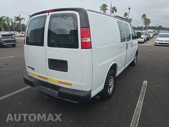 2013 Chevrolet Express 2500 Cargo Van 1WT 135.0" WB – miniatura 4