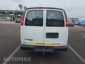 2013 Chevrolet Express 2500 Cargo Van 1WT 135.0" WB – miniatura 5