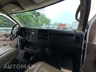 2013 Chevrolet Express 2500 Cargo Van 1WT 135.0" WB - miniatura 18