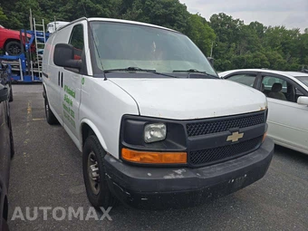 2013 Chevrolet Express 2500 Cargo Van 1WT 135.0" WB - miniatura 4