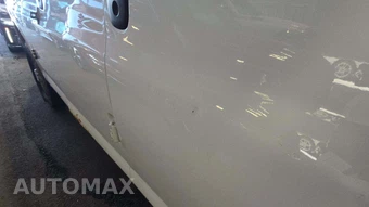 2013 Chevrolet Express 2500 Cargo Van 1WT 135.0" WB – miniatura 29
