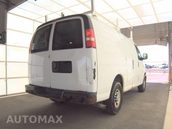 2013 Chevrolet Express 2500 Cargo Van 1WT 135.0" WB – miniatura 4