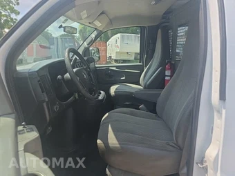 2013 Chevrolet Express 2500 Cargo Van 1WT 135.0" WB – miniatura 13