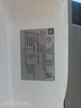 2013 Chevrolet Express 2500 Cargo Van 1WT 135.0" WB – miniatura 17