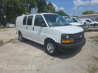 2013 Chevrolet Express 2500 Cargo Van 1WT 135.0" WB – miniatura 3