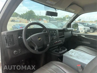 2013 Chevrolet Express 2500 Cargo Van 1WT 135.0" WB - miniatura 11
