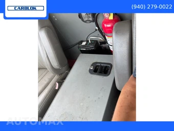 2013 Chevrolet Express 2500 Cargo Van 1WT 135.0" WB - miniatura 39