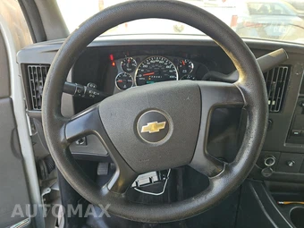 2013 Chevrolet Express 2500 Cargo Van 1WT 135.0" WB – miniatura 10