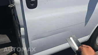2013 Chevrolet Express 2500 Cargo Van 1WT 135.0" WB – miniatura 37