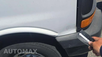 2013 Chevrolet Express 2500 Cargo Van 1WT 135.0" WB – miniatura 54