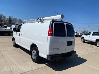 2013 Chevrolet Express 2500 Cargo Van 1WT 135.0" WB - miniatura 9