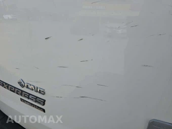2013 Chevrolet Express 2500 Cargo Van 1WT 135.0" WB – miniatura 17