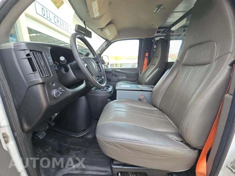 2013 Chevrolet Express 2500 Cargo Van 1WT 135.0" WB – miniatura 3