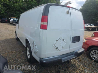 2013 Chevrolet Express 2500 Cargo Van 1WT 135.0" WB – miniatura 2