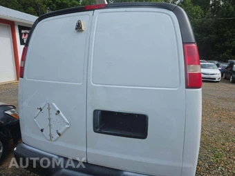 2013 Chevrolet Express 2500 Cargo Van 1WT 135.0" WB – miniatura 29