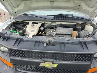2013 Chevrolet Express 2500 Cargo Van 1WT 135.0" WB – miniatura 12