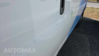 2013 Chevrolet Express 2500 Cargo Van 1WT 135.0" WB – miniatura 26